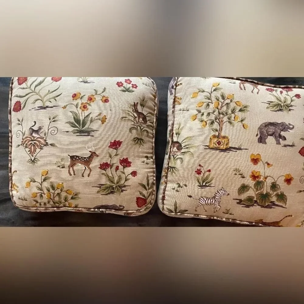 Set Of 2 Wildlife Cushions 16 x16 Beige Square Animal Print Indoor Decor Vintage